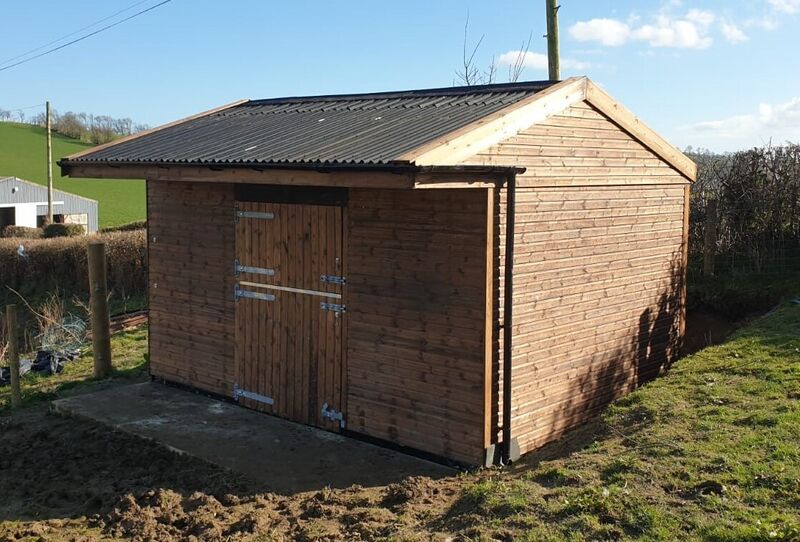 Field shelter (16' x 12') with 5' door on sub-frame image #1