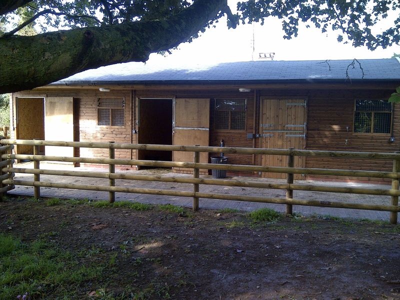 Stable Block of Three image #2