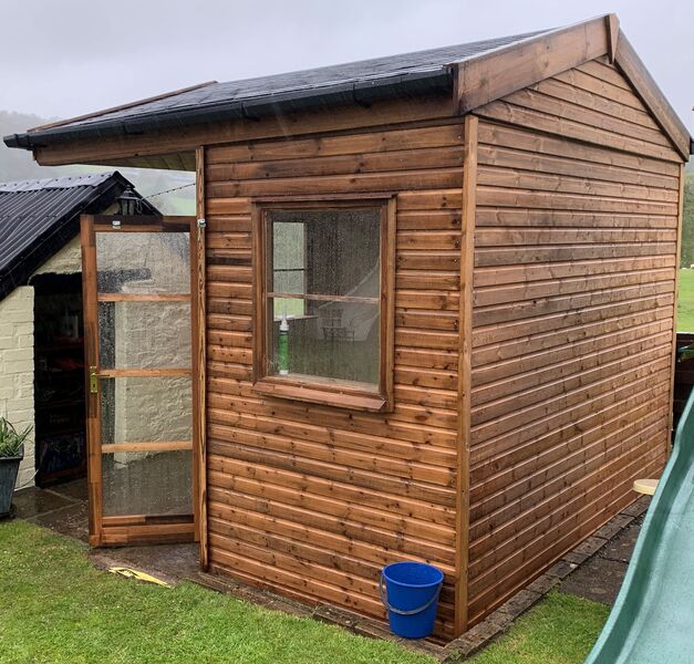 Garden shed with corner doors image #2