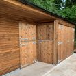 Leicestershire 'L' shaped stable with storage  image #4