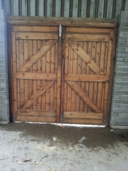 FLB Garage Doors 96ins wide x 84ins high (Pair) image #3