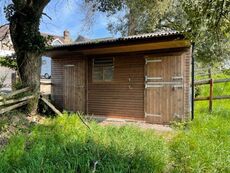 Single Stable 12ft x 12ft with adjoining tack room