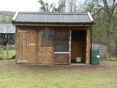Compact Pony Stable with Adjoining Tack Room