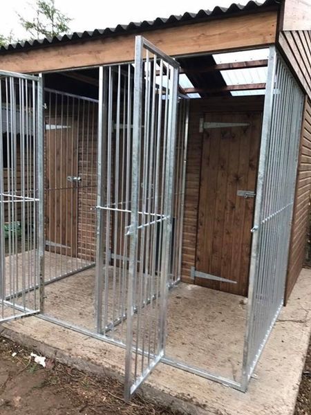 Double Dog Kennel With Store Room image #2